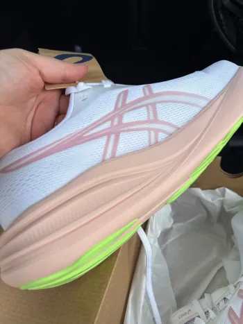 Gebrauchtes Asics Running Shoes bike — Bild 6 von 12