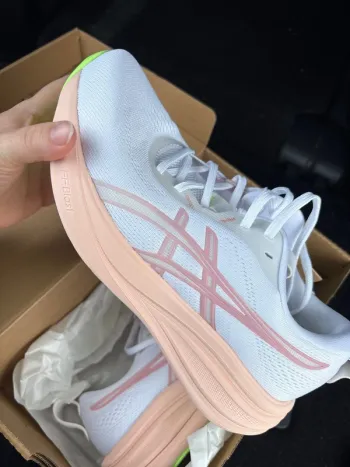 Gebrauchtes Asics Running Shoes bike — Bild 2 von 12