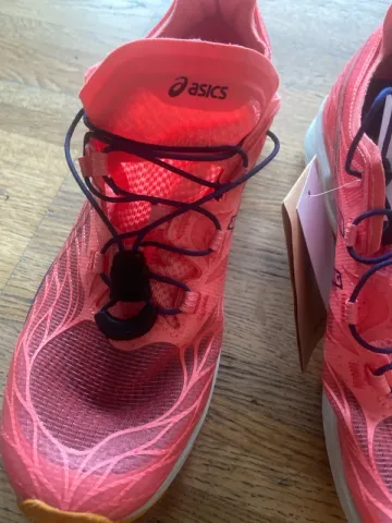 Tweedehands Asics Turnschuh bike — afbeelding 1 van 2