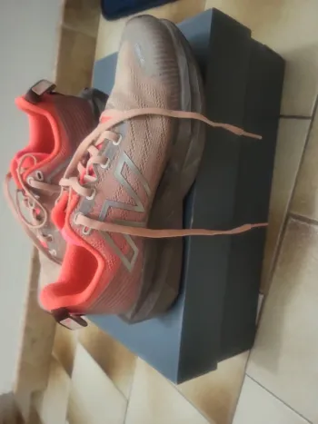 Tweedehands New Balance FuelCell bike — afbeelding 4 van 7