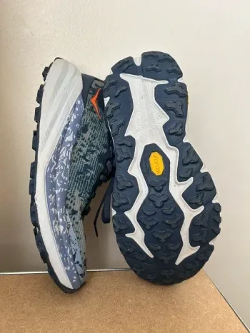 Gebrauchtes Hoka Speedgoat 6 bike — Bild 2 von 2
