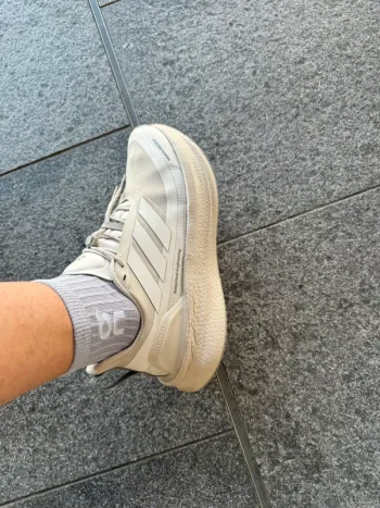 Brugt Adidas Ultraboost 5 Hermanos Koumori bike — billede 4 af 4