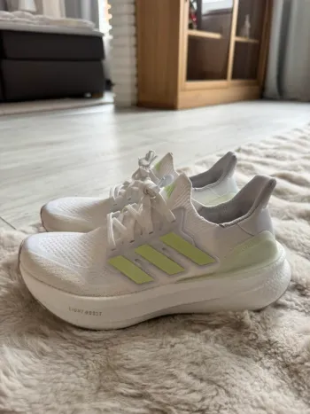 Używany Adidas Ultra boost bike — zdjęcie 2 z 6