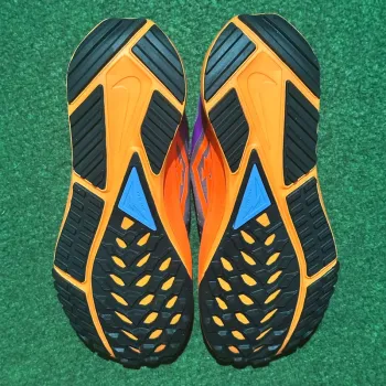 Used Lightweight Nike React Pegasus Trail 4 2022 bike — image 5 of 9