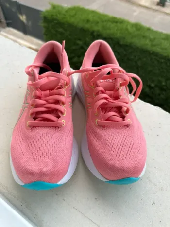 Asics Running Shoes Rose bike usato — immagine 3 di 5