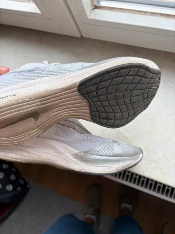 Gebrauchtes Nike Air ZoomX Vaporfly bike — Bild 8 von 11