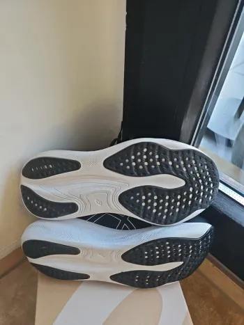 Brugt Asics Gel Nimbus 25 bike — billede 5 af 8