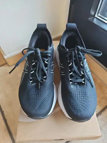 Brugt Asics Gel Nimbus 25 bike