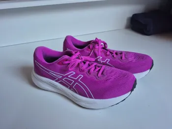 Brugt Asics Baskets bike