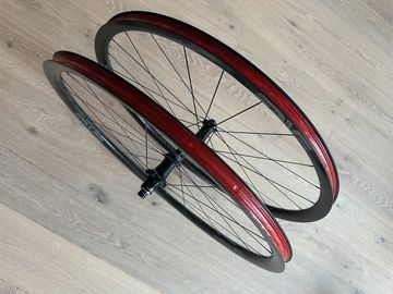 Brugt Enve SES 2.3 Innerdrive Premium 2024 bike — billede 9 af 11