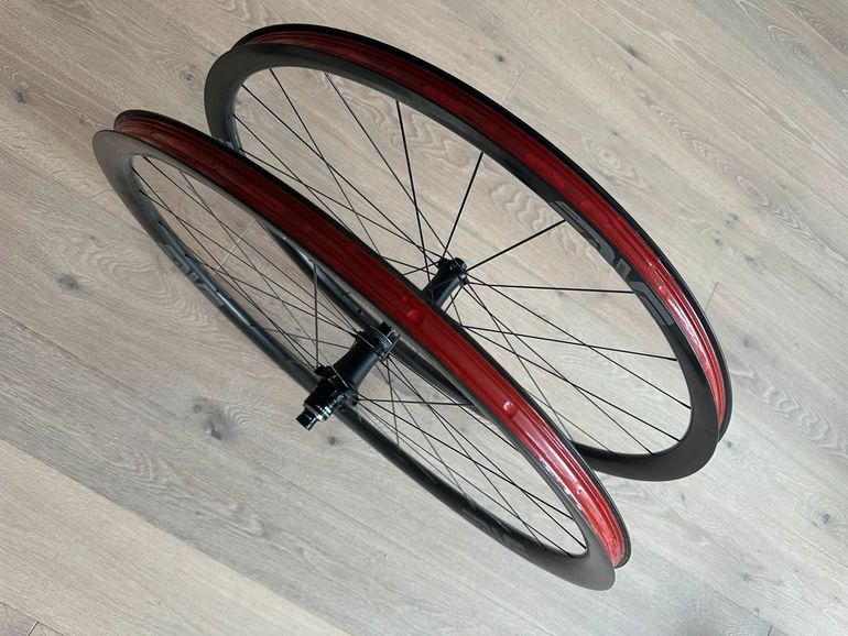 Brugt Enve SES 2.3 Innerdrive Premium 2024 bike — billede 9 af 11