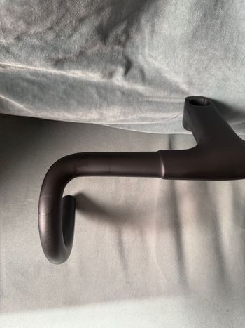 Brugt Canyon H31 Ergocockpit 2026 bike — billede 2 af 9