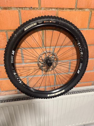 Brugt Dt Swiss M1900 Spline Superboost bike — billede 1 af 11