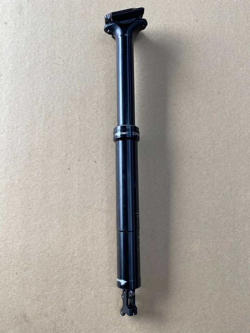 Używany X-Fusion Manic Dropper Post Saddles & Seatposts