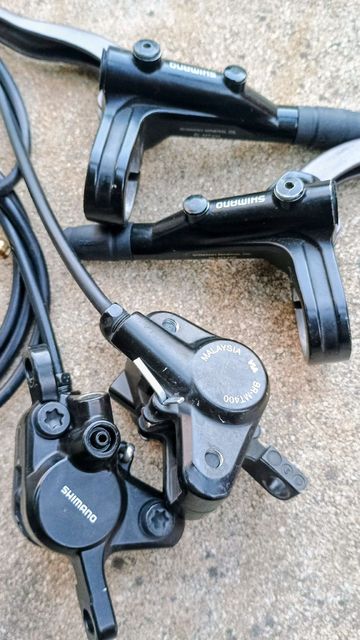 Shimano MT400 bike usato — immagine 2 di 2