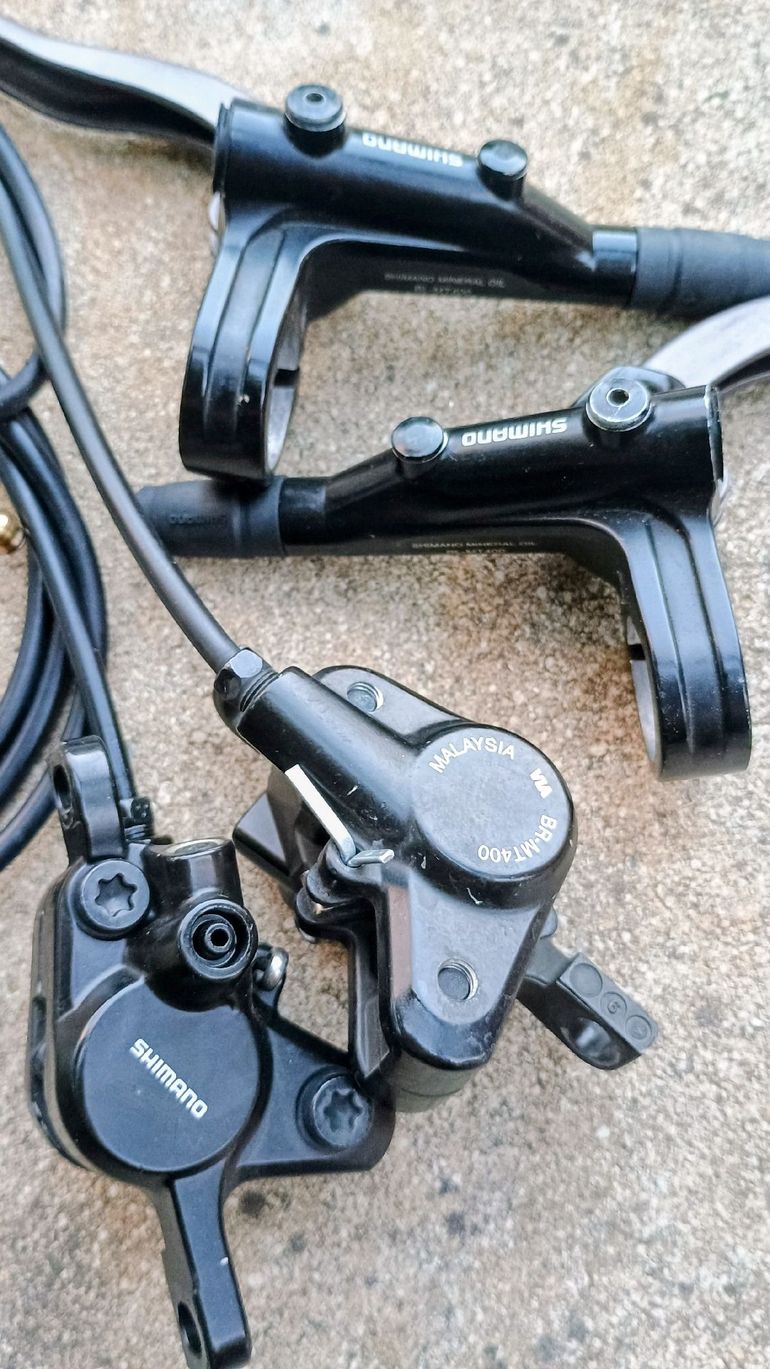 Brugt Shimano MT400 bike — billede 2 af 2