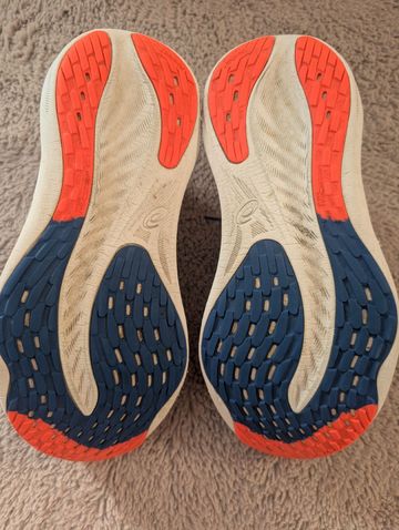 Brugt Asics Nimbus 26 2025 bike — billede 6 af 7