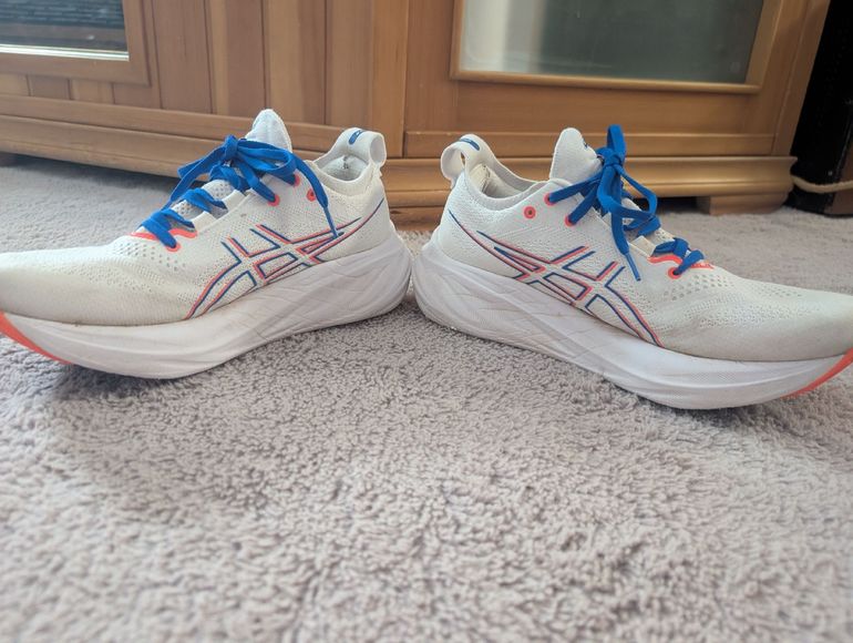 Brugt Asics Nimbus 26 2025 bike — billede 5 af 7