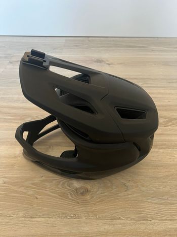 Gebrauchtes Specialized Gambit Helmet 2024 bike — Bild 4 von 6