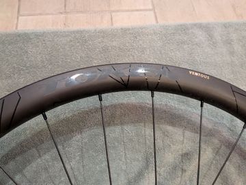 Used token Ventous Carbon Disc Wheelset 2024 bike — image 5 of 10
