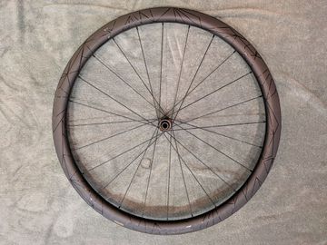 Used token Ventous Carbon Disc Wheelset 2024 bike — image 1 of 10