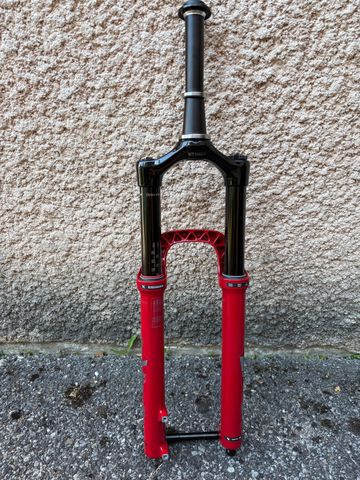 Brugt Rock Shox Lyrick Ultimate 2022 bike — billede 1 af 6