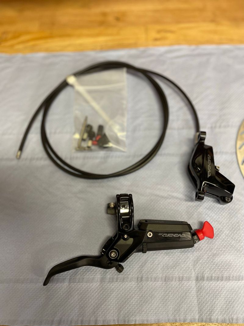 Used Sram Code RSC Silver Stealth 2023 bike — image 6 of 6