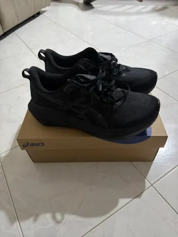 Używany Asics Novablast 5 bike