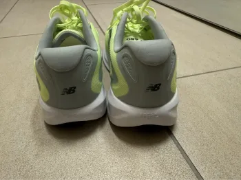 Käytetty New Balance Fresh Foam X 680 v8 bike — kuva 2 / 5
