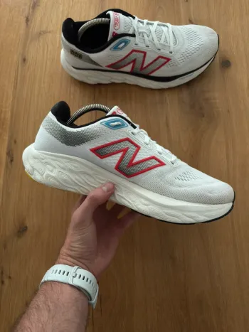 Używany New Balance Fresh Foam X 880v14 bike — zdjęcie 3 z 12