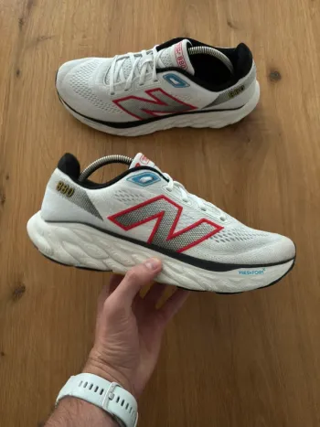 Używany New Balance Fresh Foam X 880v14 bike — zdjęcie 6 z 12