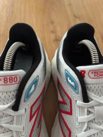 Używany New Balance Fresh Foam X 880v14 bike — zdjęcie 11 z 12