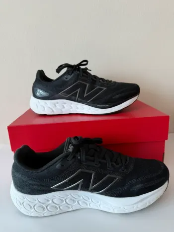 New Balance Fresh Foam 680 bike de segunda mano — imagen 2 de 6