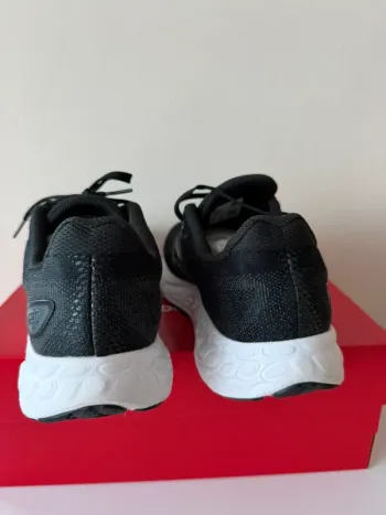 New Balance Fresh Foam 680 bike de segunda mano — imagen 4 de 6