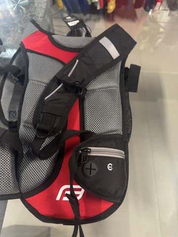 Used liquid force Force Hydration Vest Running Accessories