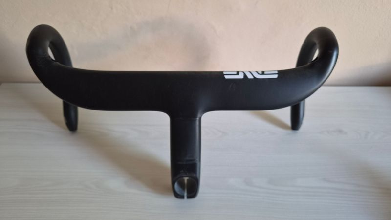 Used Enve SES AR Integrated Handlebar Cockpit