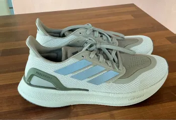 Adidas Pureboost / Lightboost bike de segunda mano — imagen 4 de 4