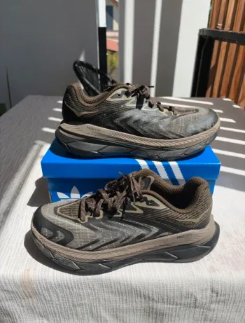 Used Adidas Tecton X bike — image 2 of 11