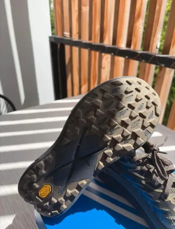Used Adidas Tecton X bike — image 7 of 11