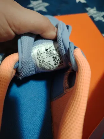Käytetty Nike Pro Limited bike — kuva 2 / 7