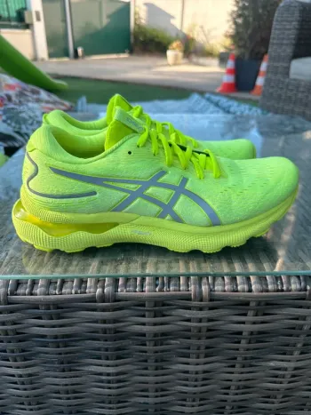 Gebrauchtes Asics Gel Nimbus 24 Lite-Show bike