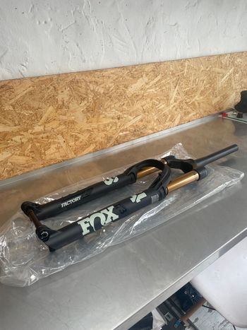 Used Fox 34 Factory Fork 2024 bike