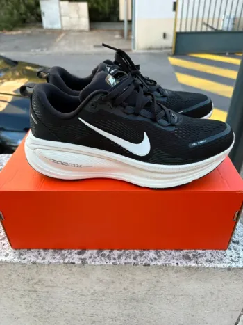 Brugt Nike Vomero 18 bike — billede 2 af 6