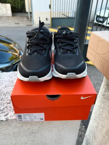 Gebrauchtes Nike Vomero 18 bike