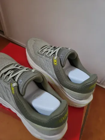 New Balance 860v14 bike d'occasion — image 2 sur 7