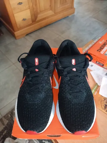 Used Nike React Infinity Run Flyknit 3 2024 bike — image 12 of 14