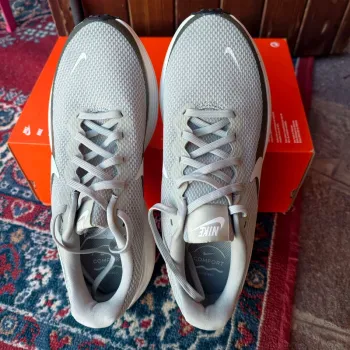 Gebrauchtes Nike Revolution 8 bike — Bild 11 von 13