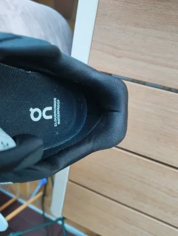 Gebrauchtes On Running Cloudrunner Waterproof bike — Bild 3 von 9