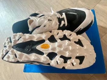 Gebrauchtes Hoka Speedgoat 7 bike — Bild 3 von 6