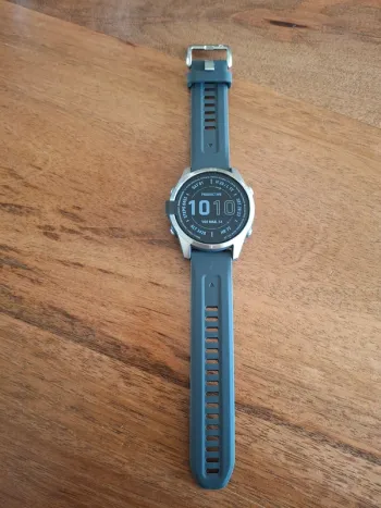 Käytetty Garmin fenix 7S bike